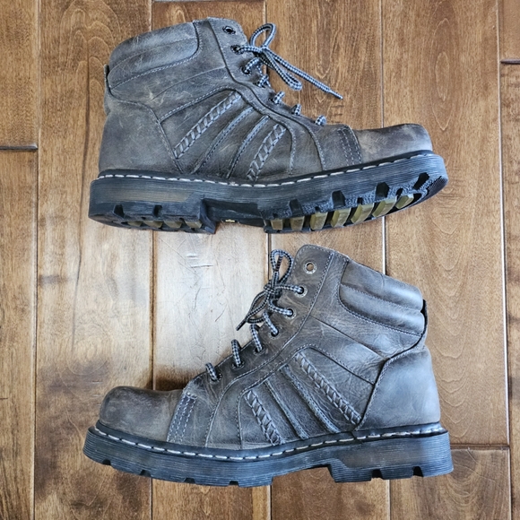 Dr. Martens Tim boots size 11 - Picture 3 of 14